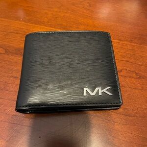 New, Michael Kors Men’s Cooper Wallet in Black